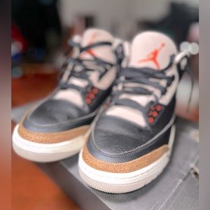 JORDAN 3 RETRO “DESERTS” “ELEPHANT”